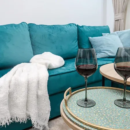 Mint Apartment