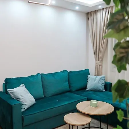Apartment Mint *